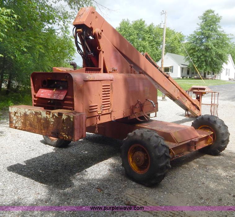 image for item H3345 Man lift