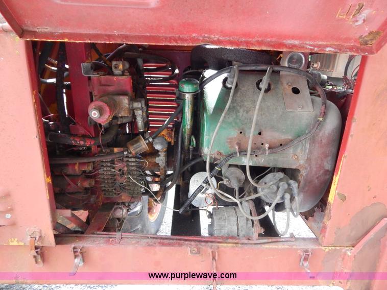 image for item H3345 Man lift