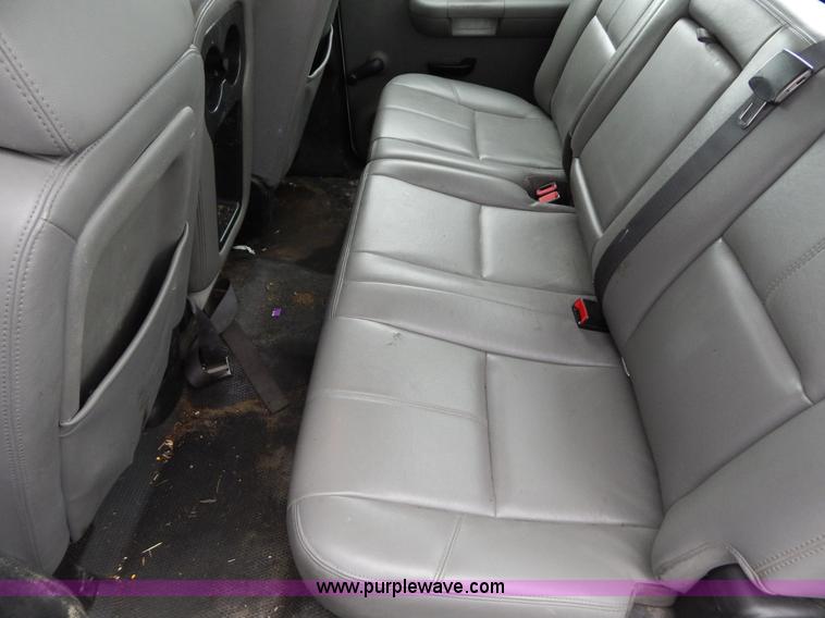 image for item H3388 2008 Chevrolet Silverado 1500 pickup truck