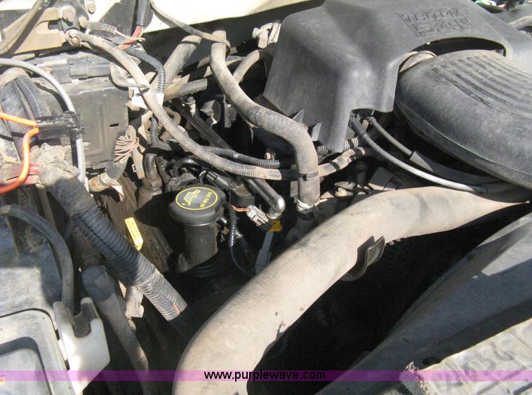 image for item H5438 2003 Ford F150 XLT SuperCab pickup truck