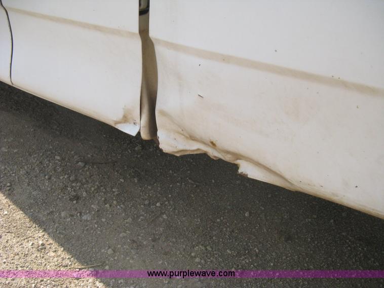 image for item H5438 2003 Ford F150 XLT SuperCab pickup truck