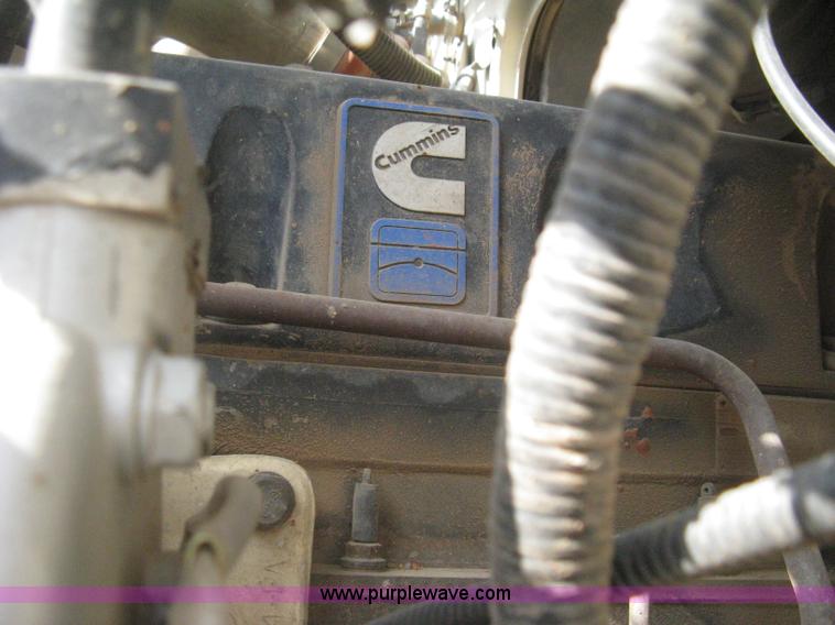 image for item H5440 1993 Ford LNT9000 dump truck