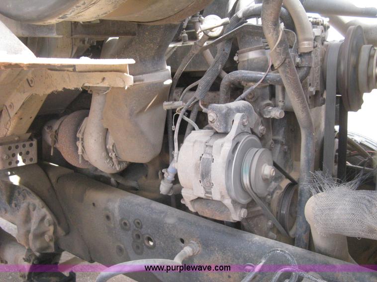 image for item H5440 1993 Ford LNT9000 dump truck