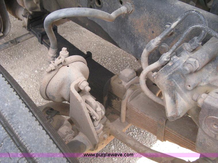 image for item H5440 1993 Ford LNT9000 dump truck