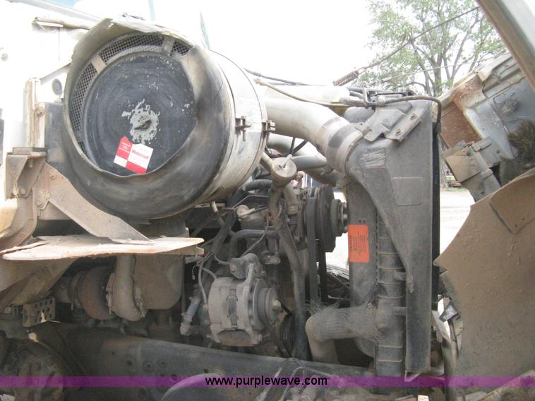 image for item H5440 1993 Ford LNT9000 dump truck