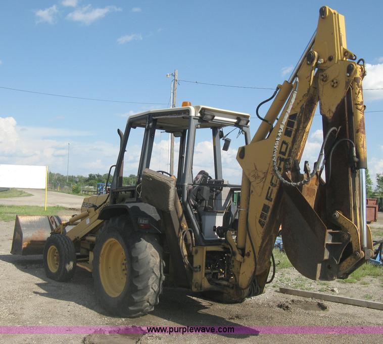 image for item H6343 Ford 555D backhoe