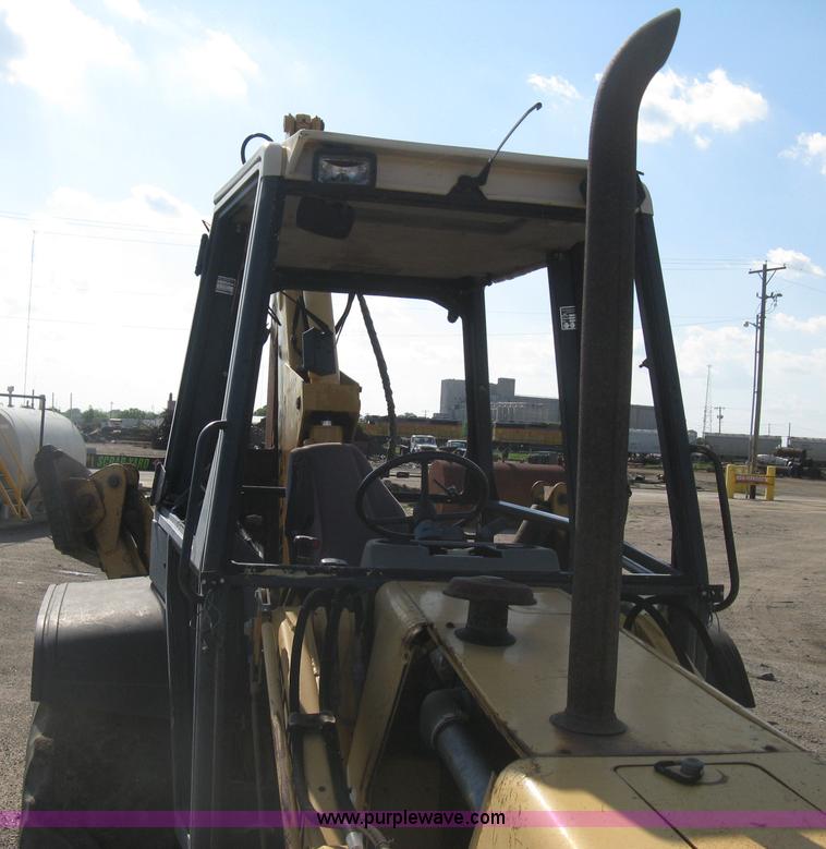 image for item H6343 Ford 555D backhoe