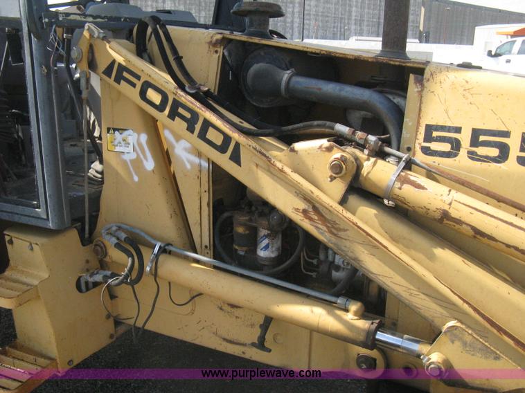 image for item H6343 Ford 555D backhoe