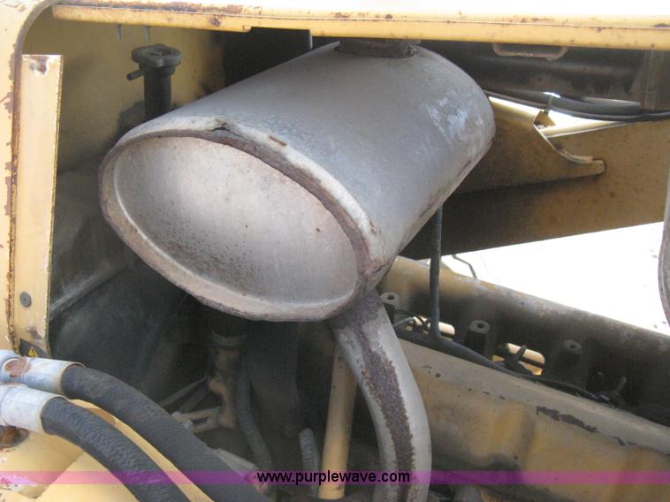 image for item H6343 Ford 555D backhoe