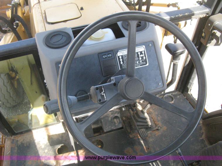 image for item H6343 Ford 555D backhoe