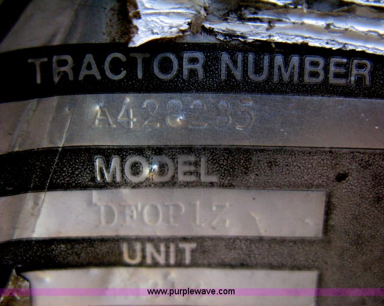 image for item H6343 Ford 555D backhoe