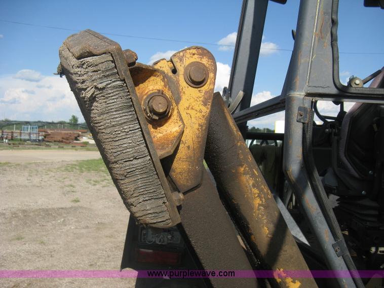 image for item H6343 Ford 555D backhoe