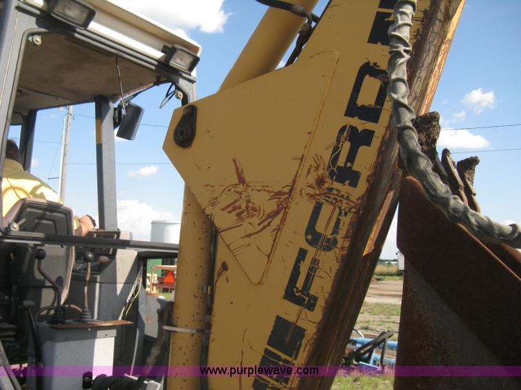 image for item H6343 Ford 555D backhoe