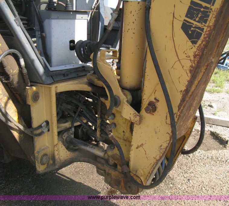 image for item H6343 Ford 555D backhoe