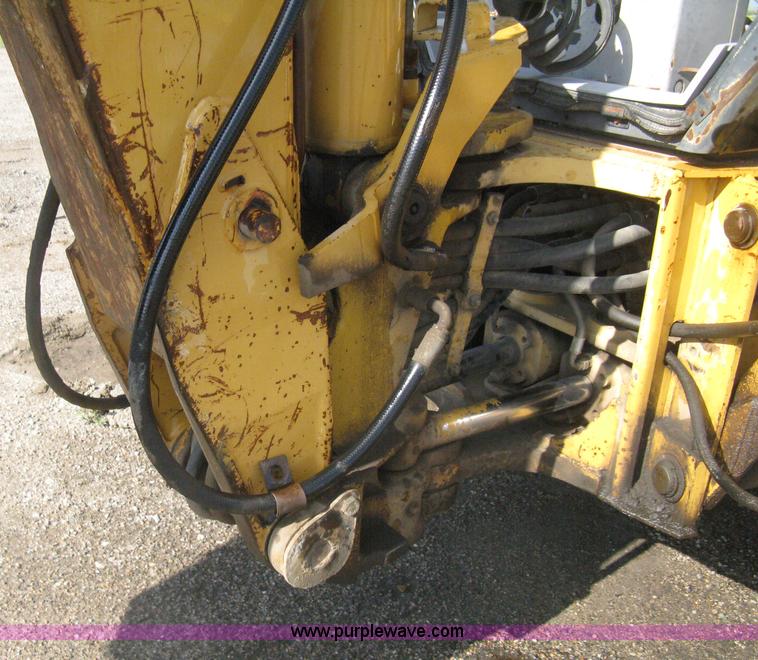 image for item H6343 Ford 555D backhoe