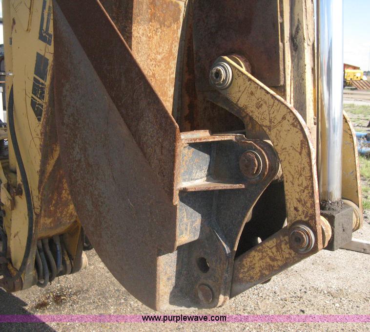 image for item H6343 Ford 555D backhoe