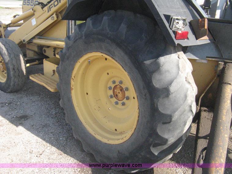 image for item H6343 Ford 555D backhoe