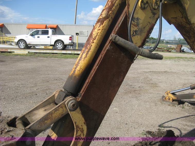 image for item H6343 Ford 555D backhoe