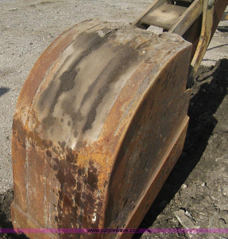 image for item H6343 Ford 555D backhoe