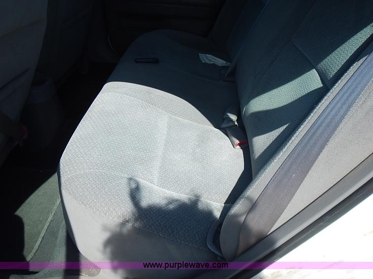 image for item I3597 2001 Ford Taurus LX