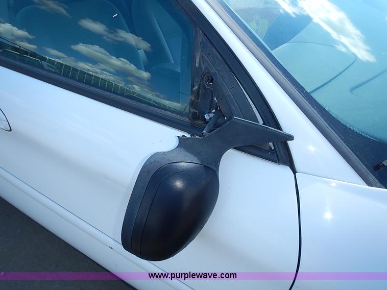 image for item I3597 2001 Ford Taurus LX