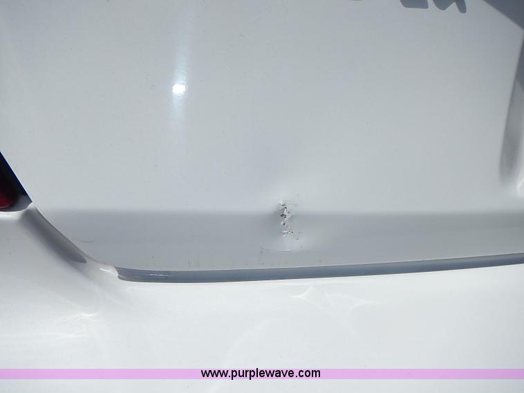 image for item I3597 2001 Ford Taurus LX