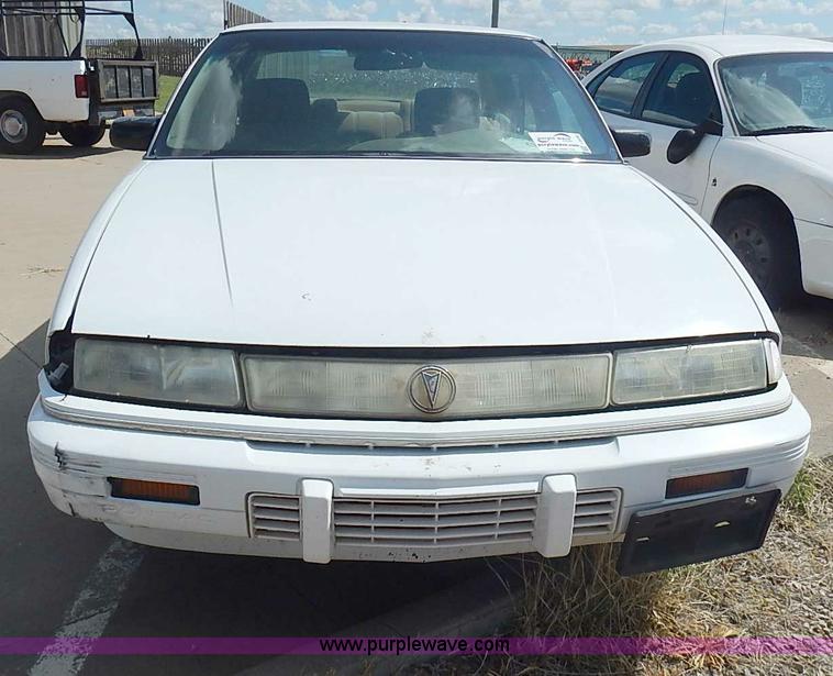 image for item I3598 1994 Pontiac Grand Prix SE