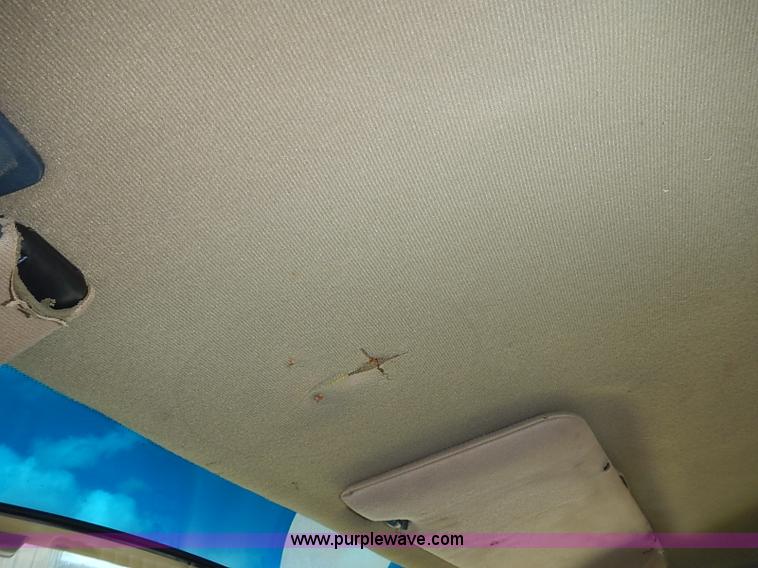 image for item I3598 1994 Pontiac Grand Prix SE