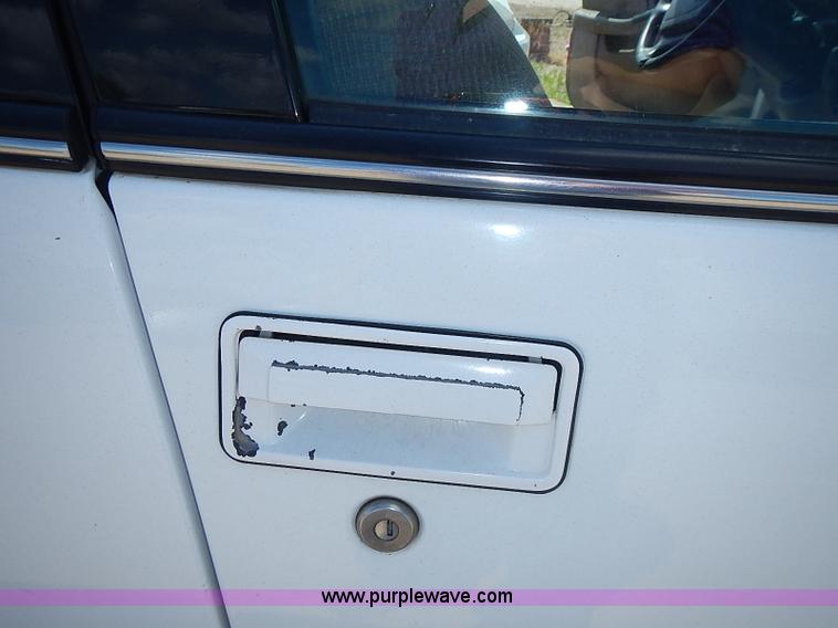 image for item I3598 1994 Pontiac Grand Prix SE