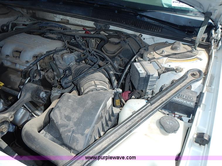 image for item I3598 1994 Pontiac Grand Prix SE