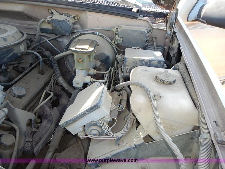 image for item I3599 1995 Chevrolet Silverado 2500 Ext. Cab pickup truck