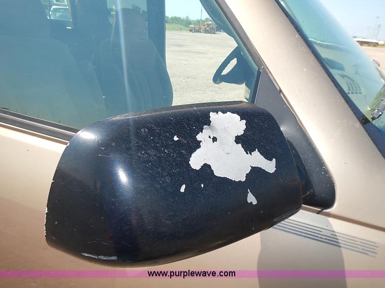 image for item I3599 1995 Chevrolet Silverado 2500 Ext. Cab pickup truck