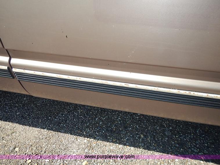 image for item I3599 1995 Chevrolet Silverado 2500 Ext. Cab pickup truck