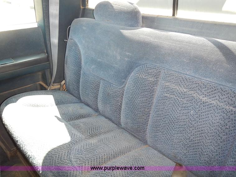 image for item I3602 1998 Chevrolet Silverado 2500 Ext. Cab pickup truck