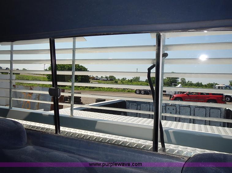 image for item I3602 1998 Chevrolet Silverado 2500 Ext. Cab pickup truck