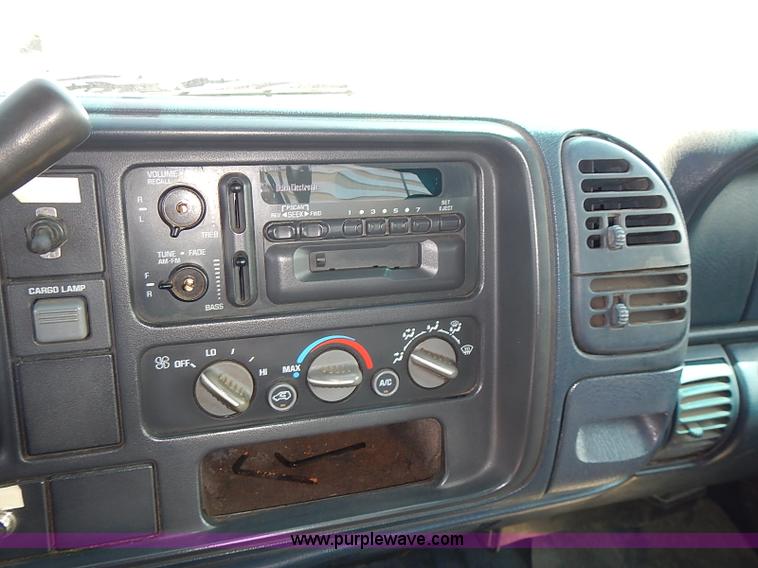 image for item I3602 1998 Chevrolet Silverado 2500 Ext. Cab pickup truck