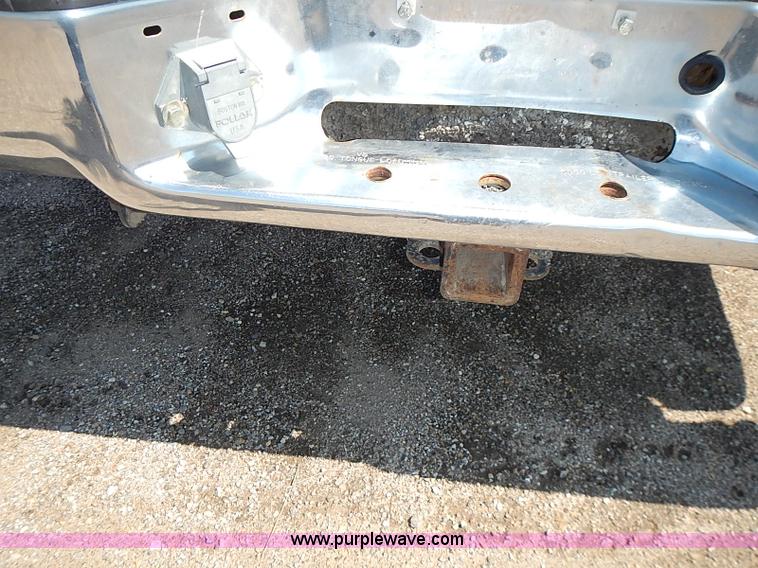 image for item I3602 1998 Chevrolet Silverado 2500 Ext. Cab pickup truck