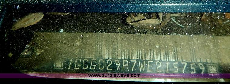 image for item I3602 1998 Chevrolet Silverado 2500 Ext. Cab pickup truck