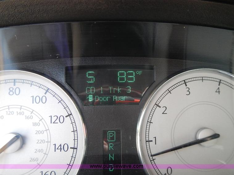 image for item I3637 2006 Chrysler 300C