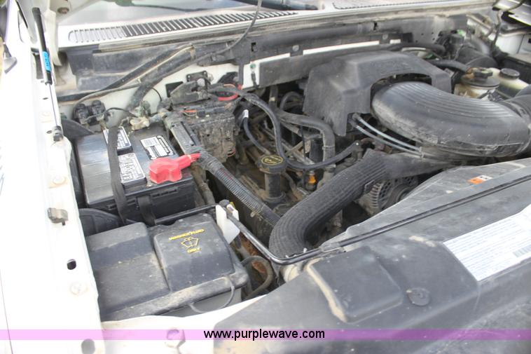 image for item I7399 2003 Ford F150 FX4 SuperCrew pickup truck