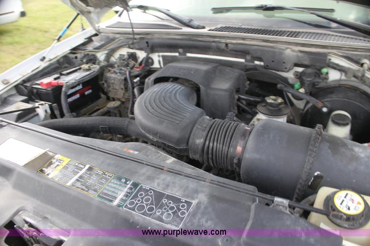 image for item I7399 2003 Ford F150 FX4 SuperCrew pickup truck