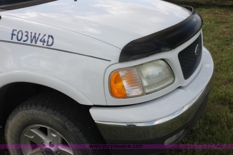 image for item I7399 2003 Ford F150 FX4 SuperCrew pickup truck
