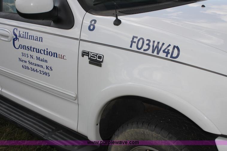 image for item I7399 2003 Ford F150 FX4 SuperCrew pickup truck