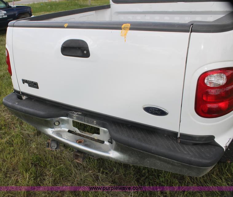 image for item I7399 2003 Ford F150 FX4 SuperCrew pickup truck