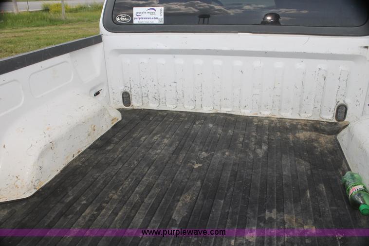 image for item I7399 2003 Ford F150 FX4 SuperCrew pickup truck