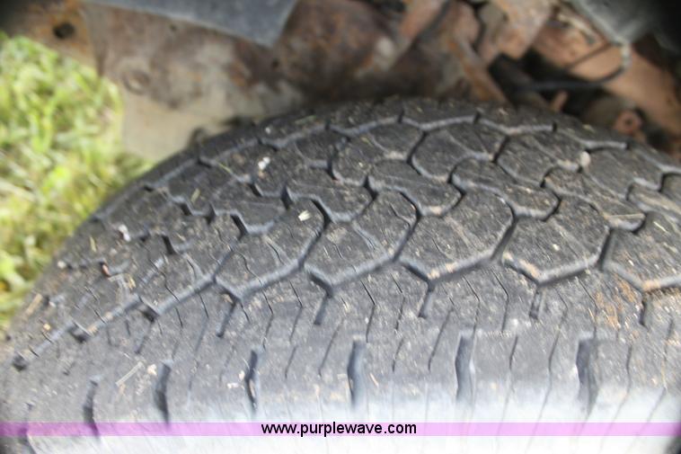 image for item I7399 2003 Ford F150 FX4 SuperCrew pickup truck