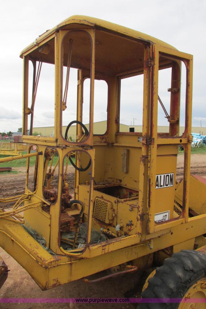 image for item I9609 Galion K5 motor grader