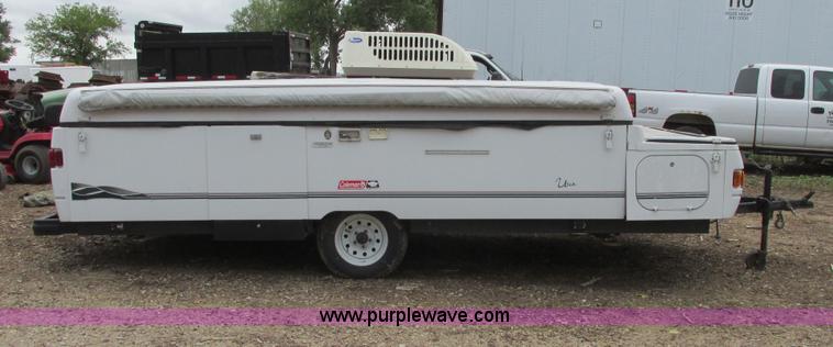 image for item I9611 2000 Coleman pop up camper
