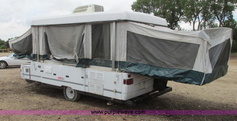 image for item I9611 2000 Coleman pop up camper
