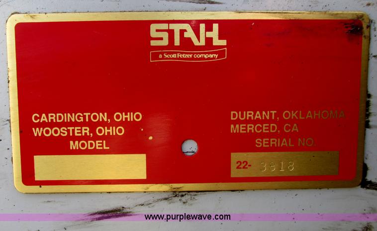 image for item I9617 1998 Chevrolet Silverado 2500 Ext. Cab utility truck